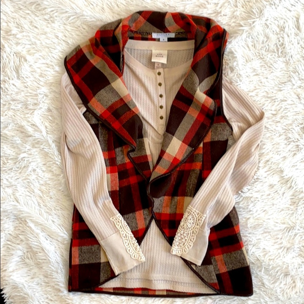 Sweater vest & long sleeve combo